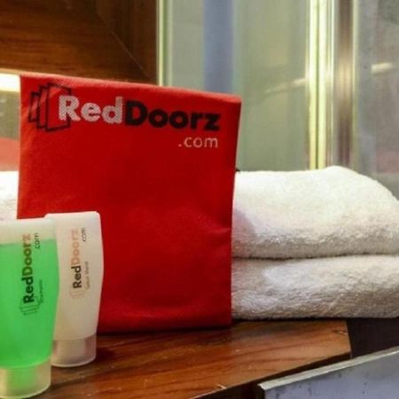Reddoorz Plus @ Karet Setiabudi Jakarta Exteriér fotografie