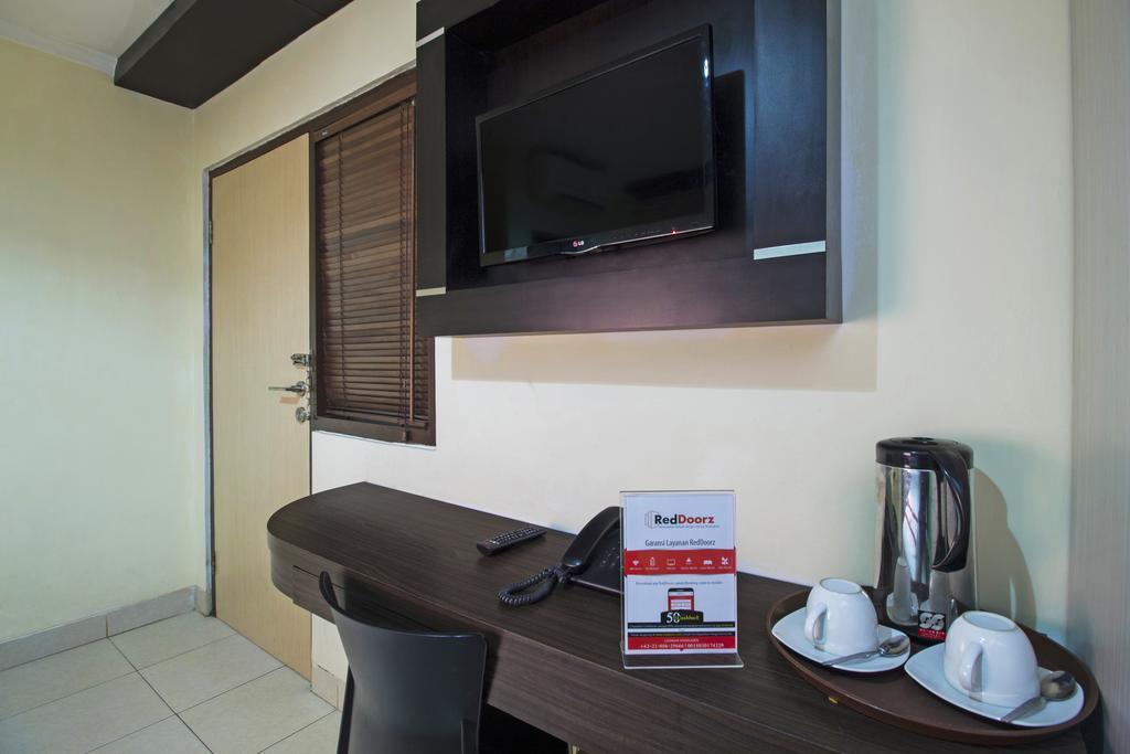 Reddoorz Plus @ Karet Setiabudi Jakarta Exteriér fotografie