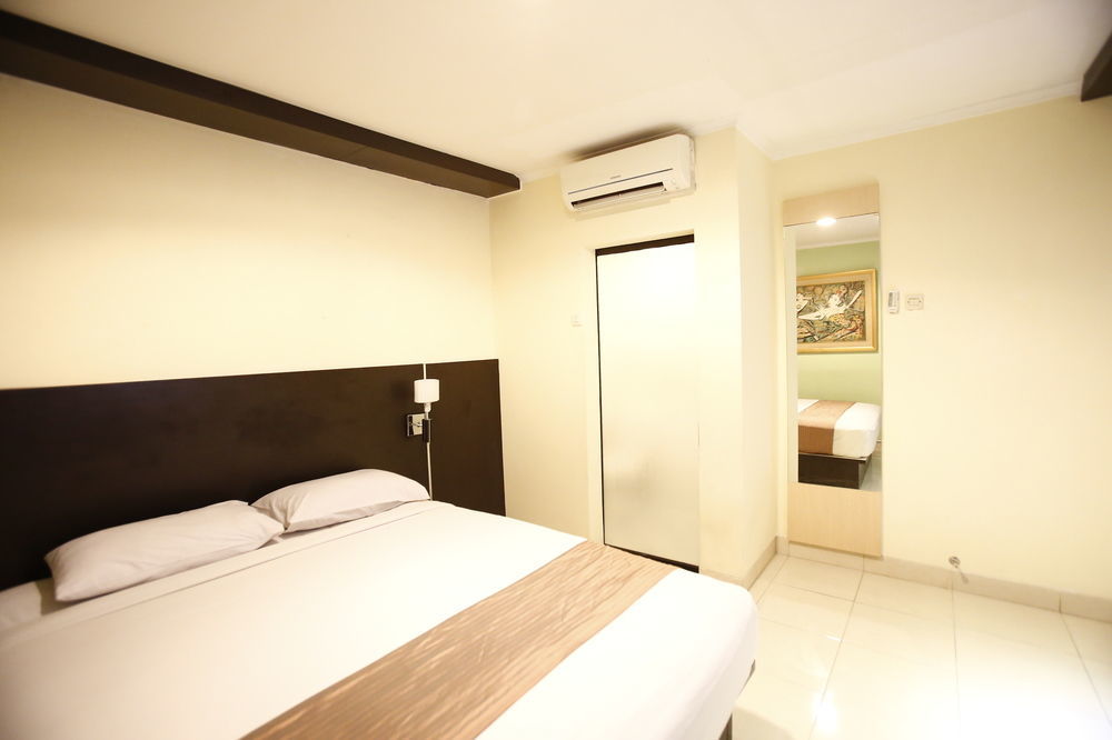 Reddoorz Plus @ Karet Setiabudi Jakarta Exteriér fotografie