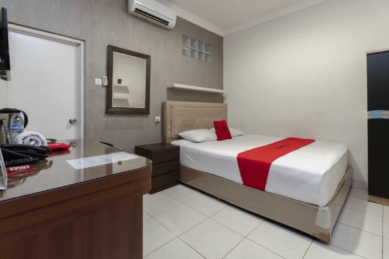 Reddoorz Plus @ Karet Setiabudi Jakarta Exteriér fotografie