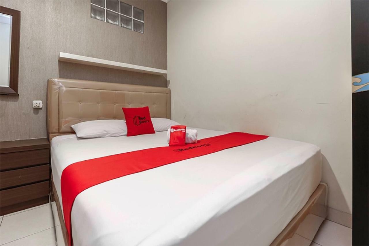 Reddoorz Plus @ Karet Setiabudi Jakarta Exteriér fotografie