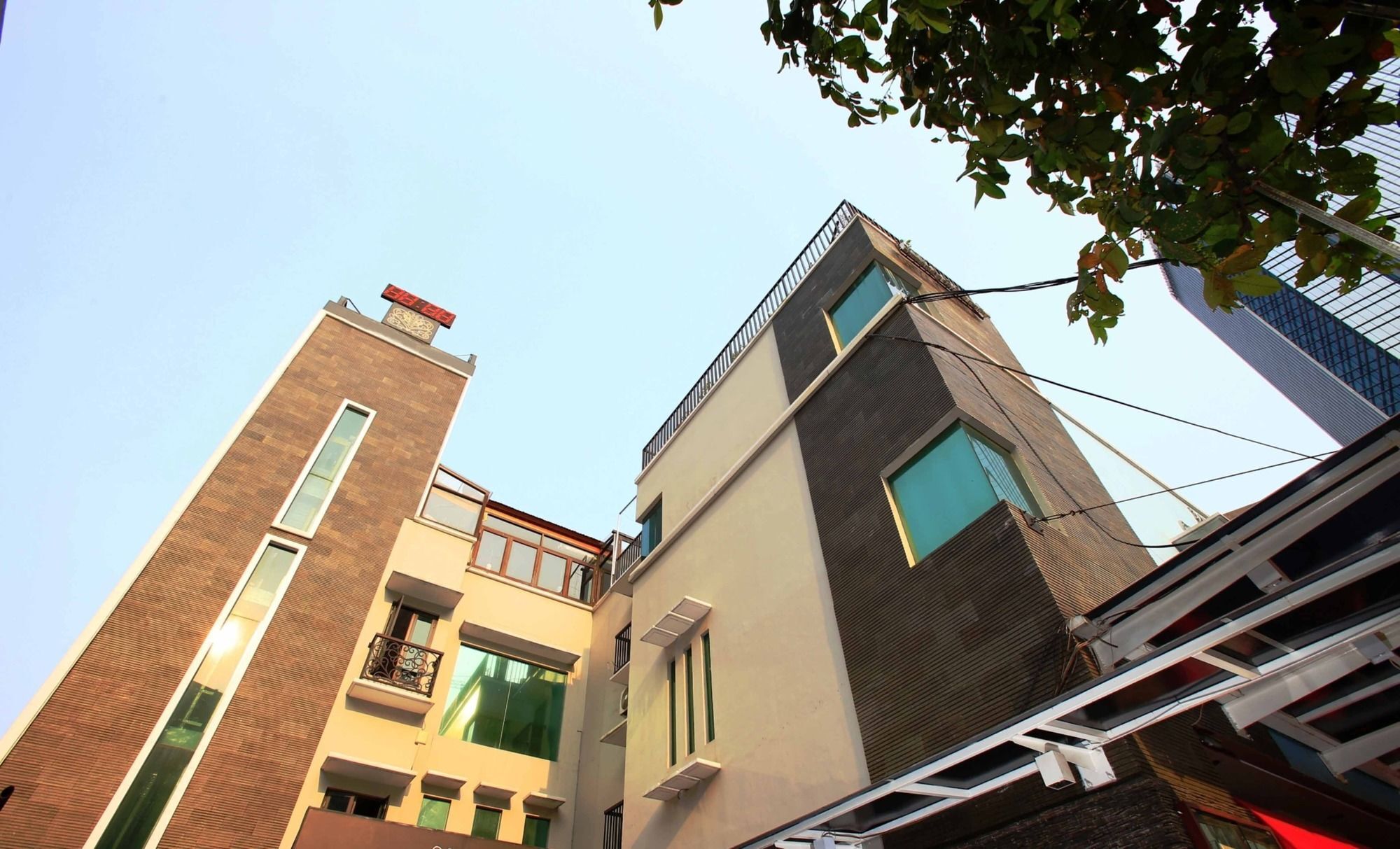 Reddoorz Plus @ Karet Setiabudi Jakarta Exteriér fotografie